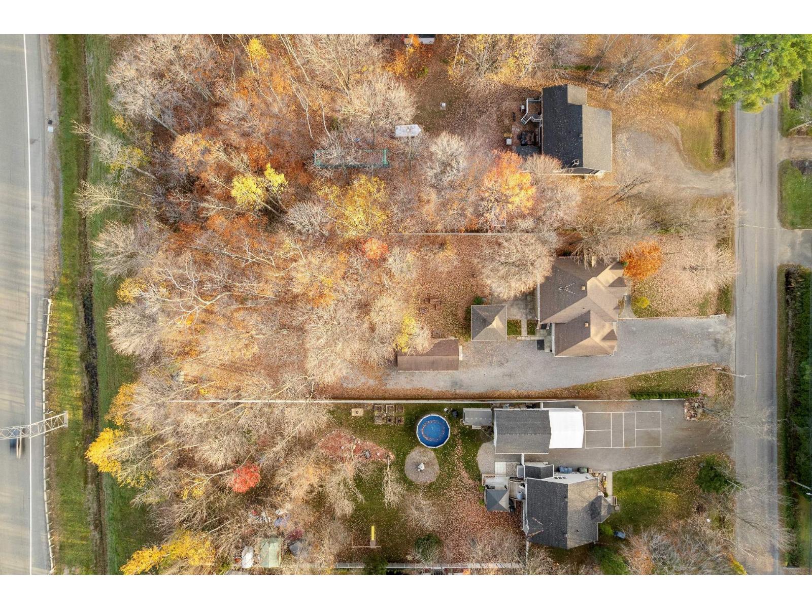 6890 Boul. St-jean Property Photo 31