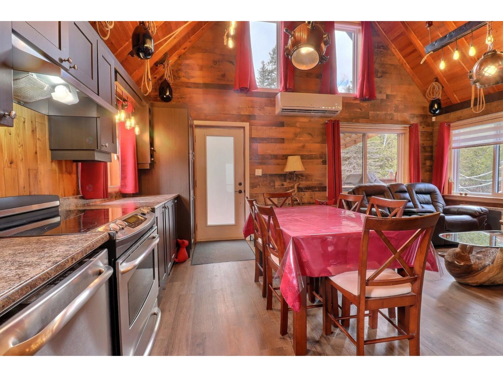 242 Route Tennier Property Photo 12
