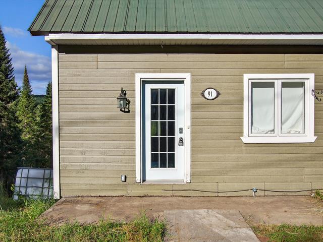 91 Ch. Sarrasin Property Photo 4