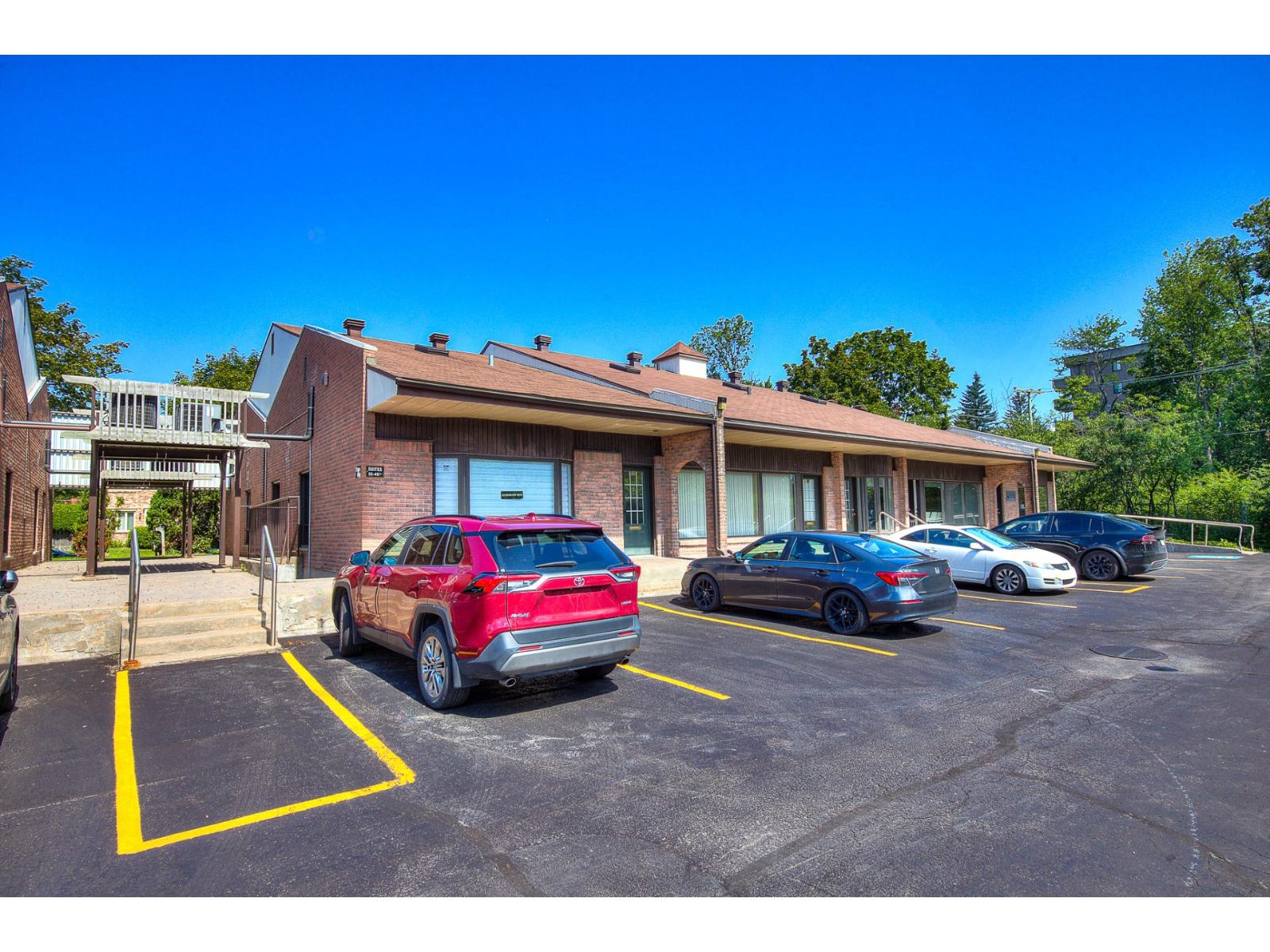 32 Rue Canvin Property Photo 1