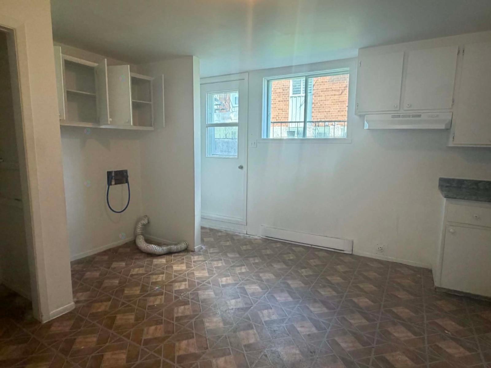 29 Rue Guévremont, #2 Property Photo 5