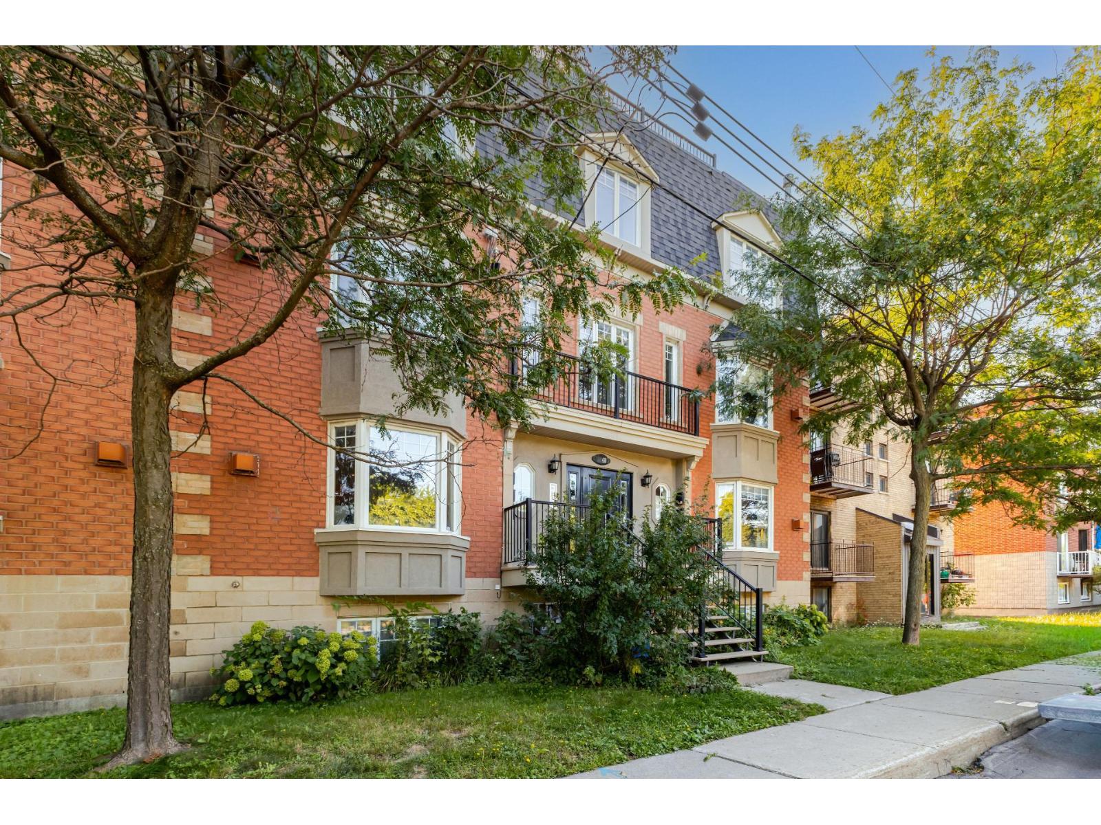 3940 Rue Évangéline, #2 Property Photo 1