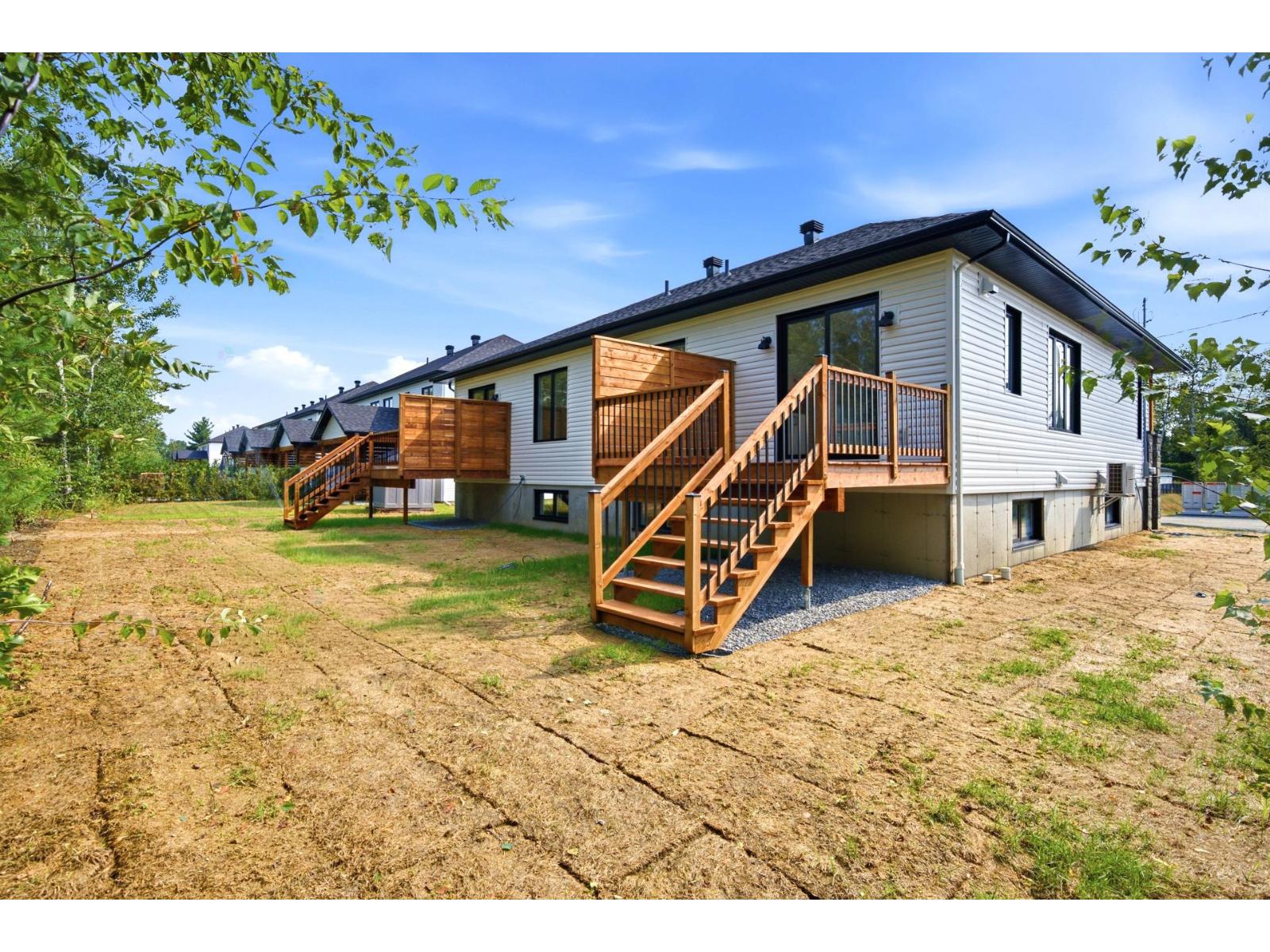1495 Rue Bernier Property Photo 37