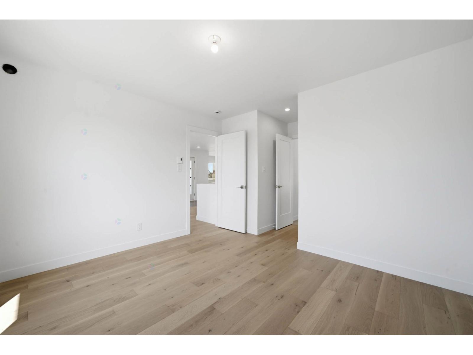 637 Rue Des Ancêtres Property Photo 40