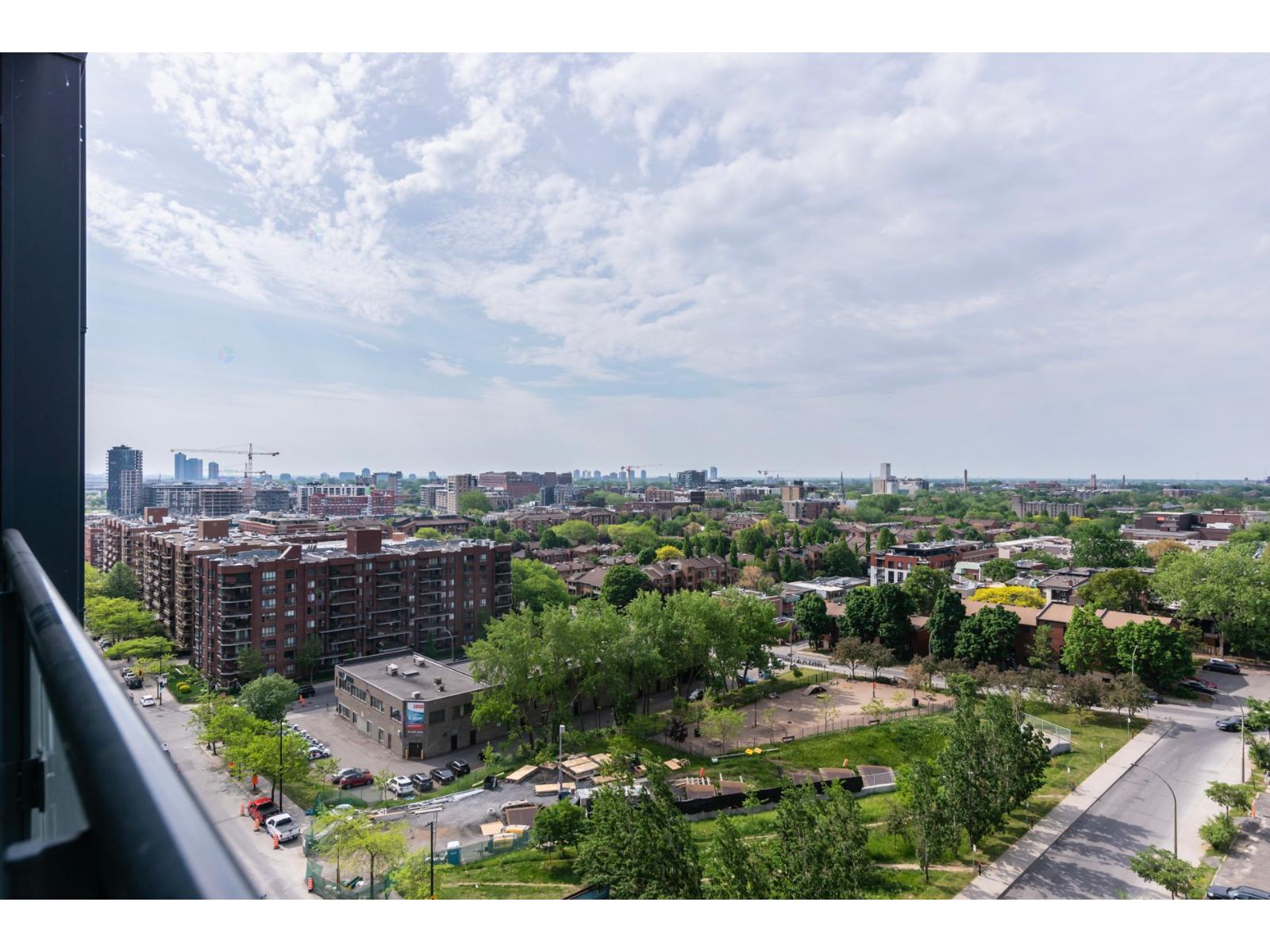 1288 Rue St-antoine O., #1212 Property Photo 39