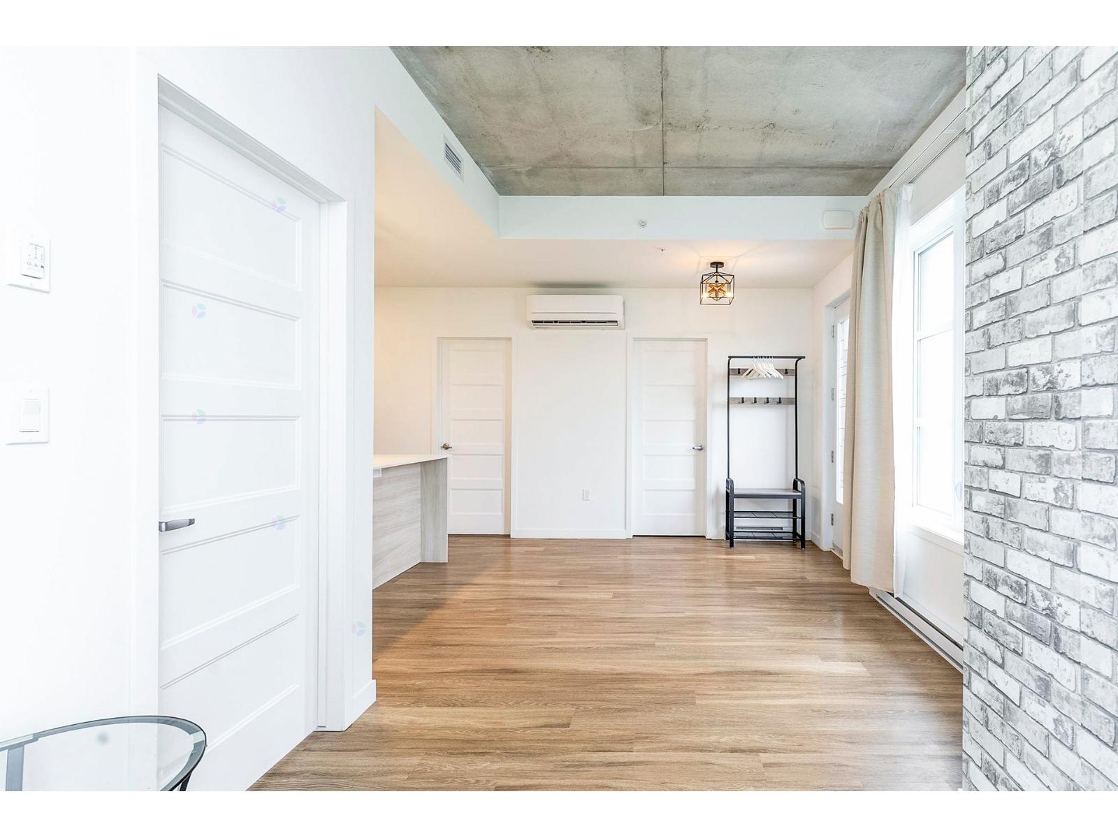 5250 Boul. Henri-bourassa O., #101 Property Photo 16