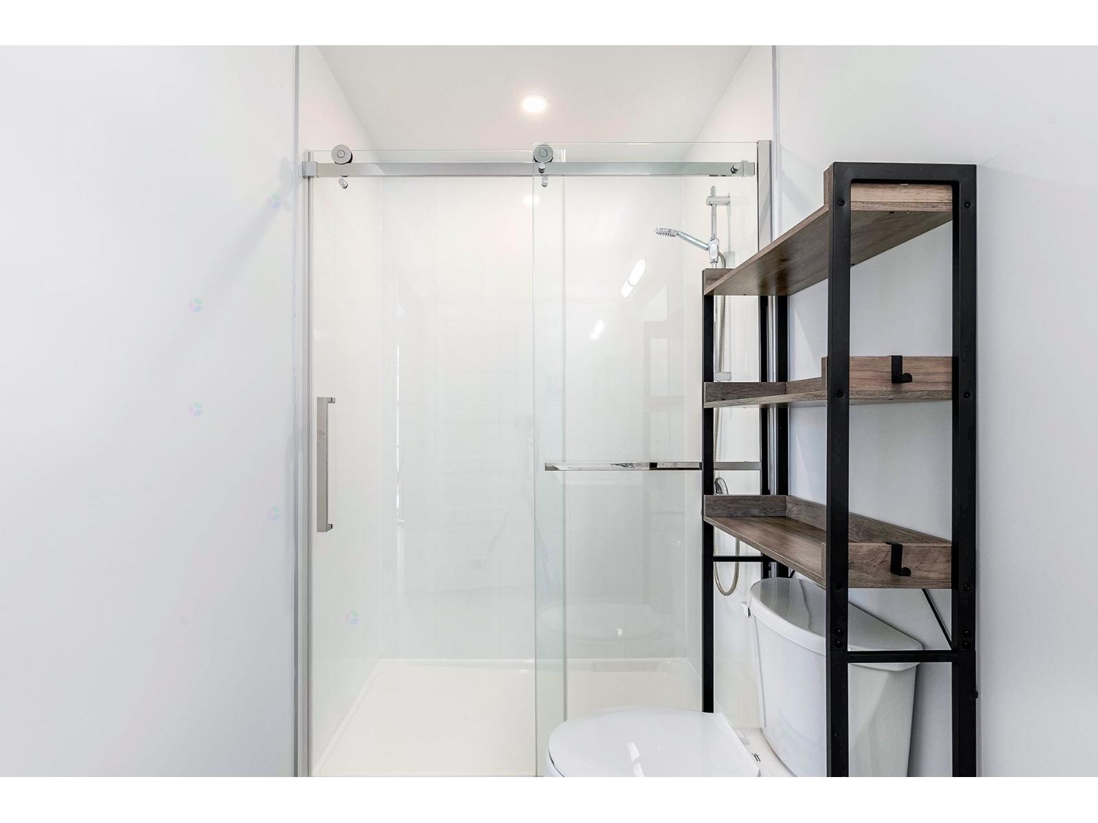 5250 Boul. Henri-bourassa O., #101 Property Photo 19