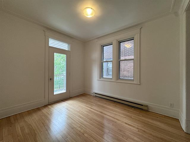 1251-1255 Rue Beaubien E. Property Photo 4