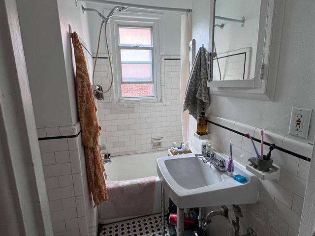 1251-1255 Rue Beaubien E. Property Photo 20
