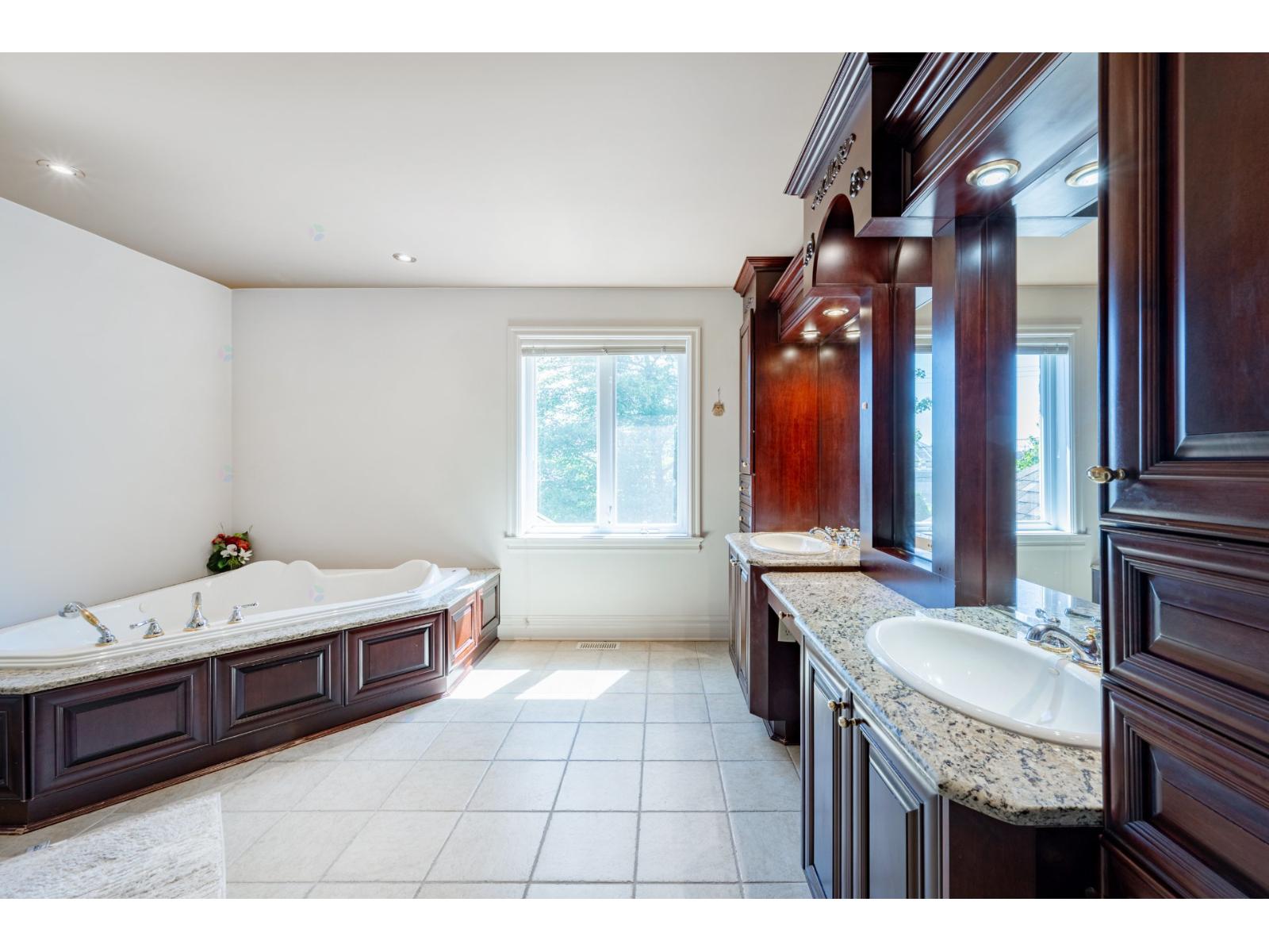 8673 Av. San-francisco Property Photo 36