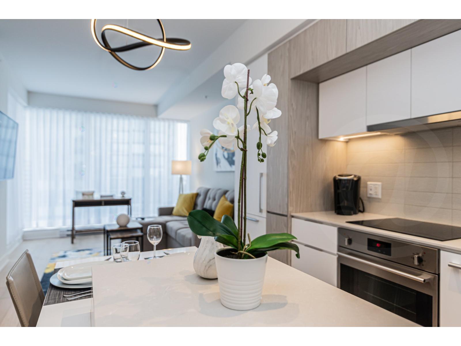 1288 Rue St-antoine O., #3105 Property Photo 15