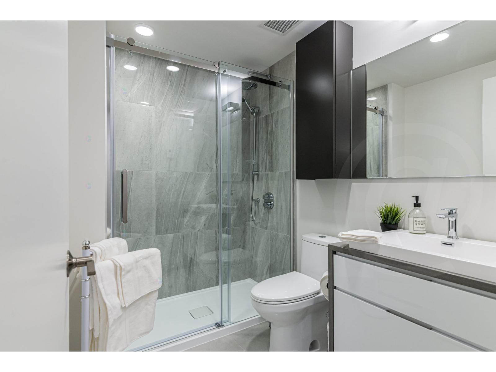 1288 Rue St-antoine O., #3105 Property Photo 21