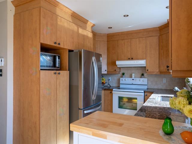 102 Rue Lucille-desparois, #22 Property Photo 10