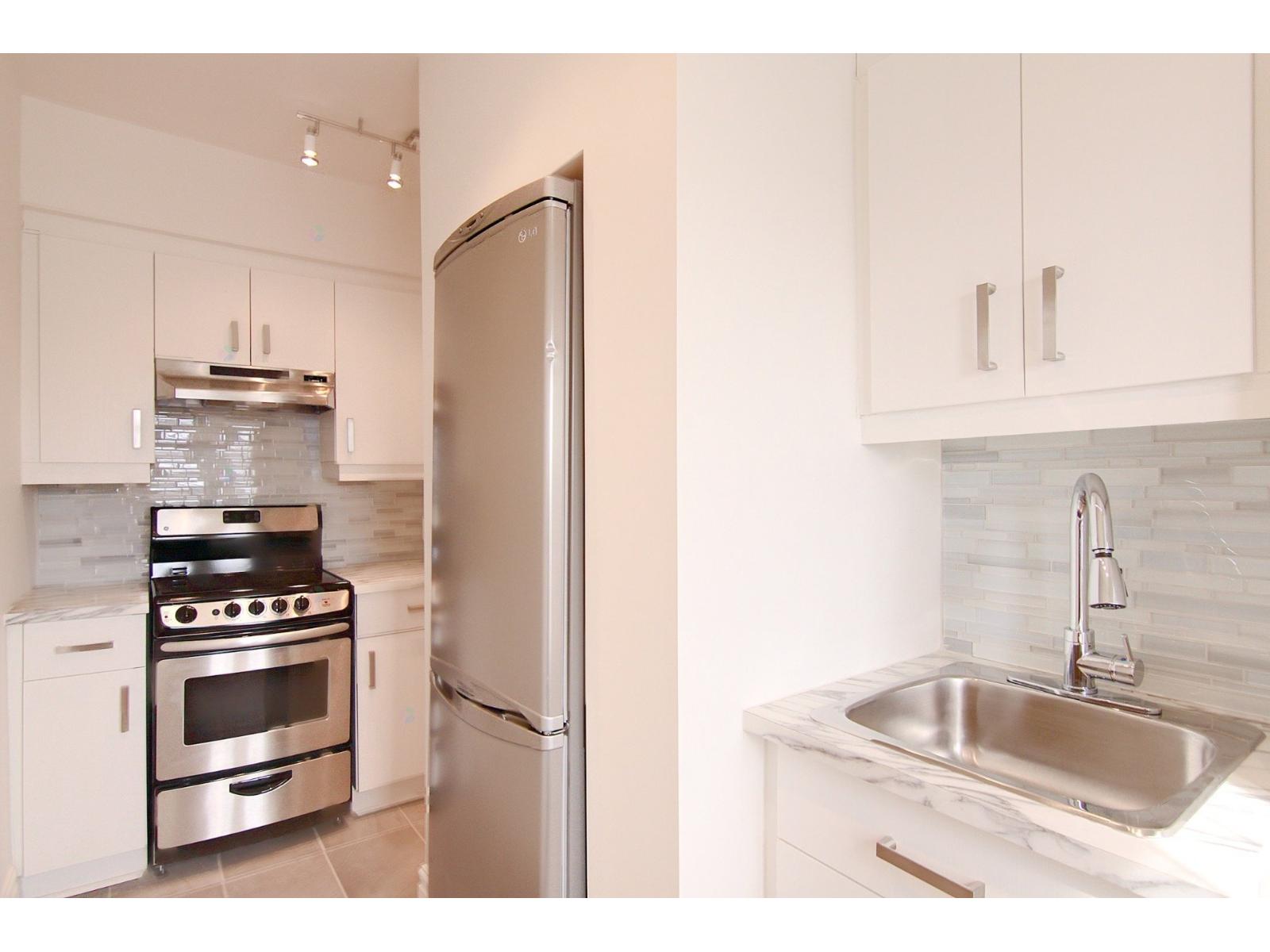 288 Av. Grosvenor, #2 Property Photo 5