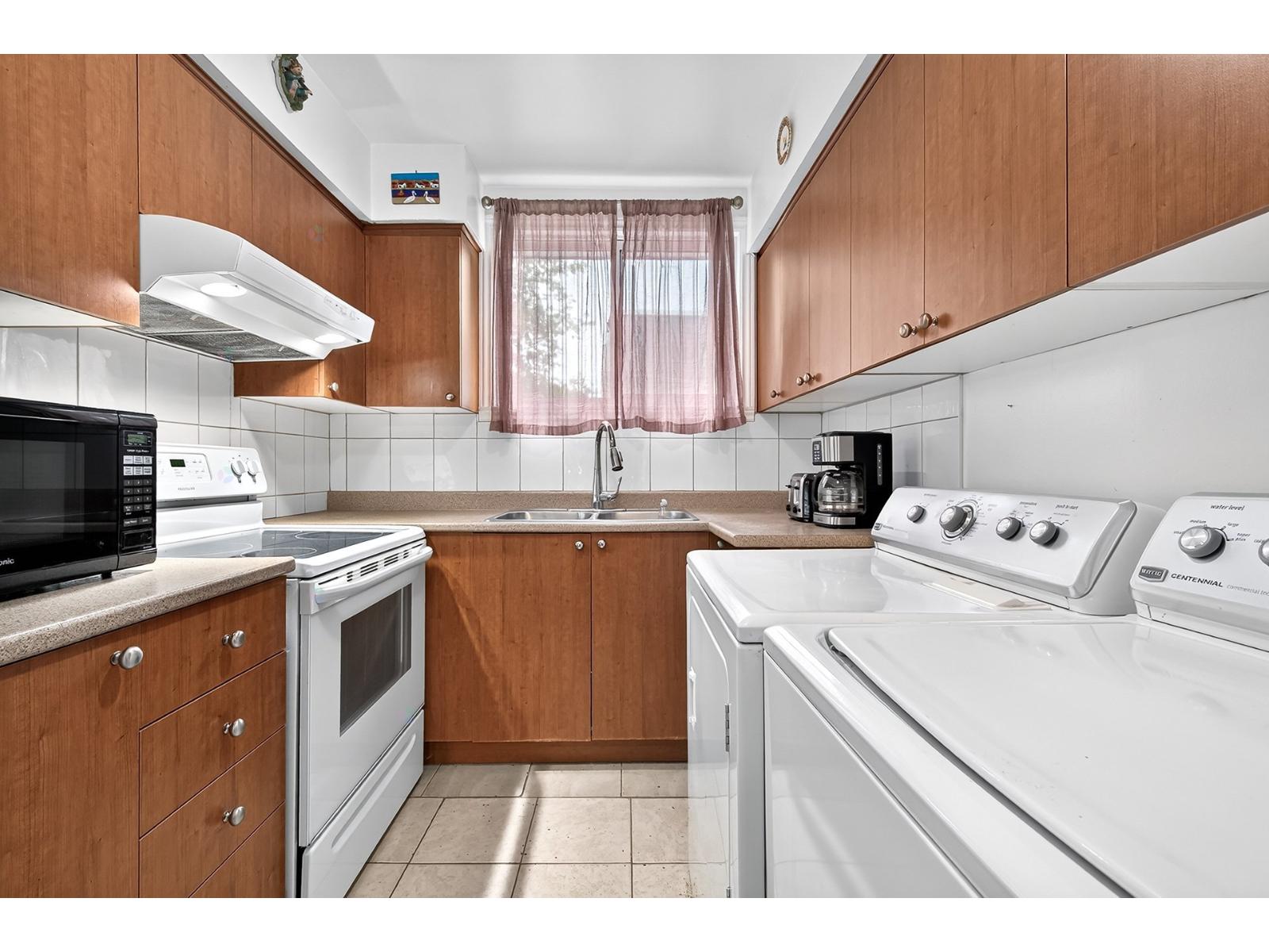 200 Tsse Fleurie Property Photo 14