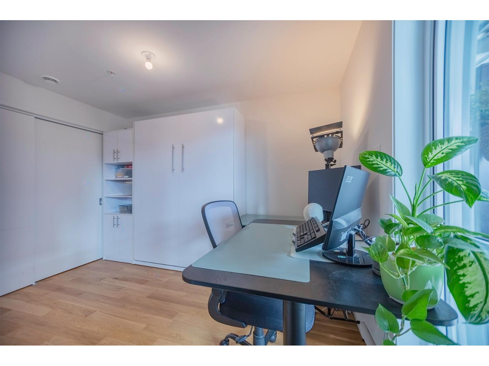 566 Rue Nicolet, #301 Property Photo 18
