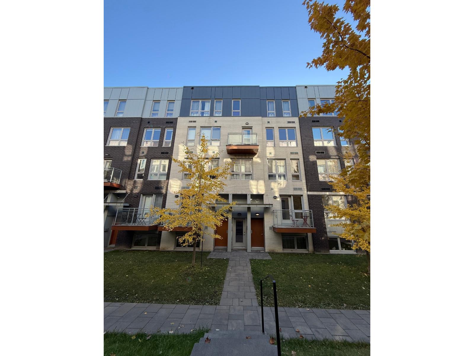 566 Rue Nicolet, #301 Property Photo 21