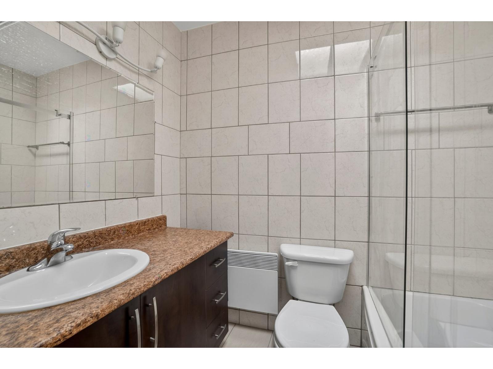 11807a Av. De Poutrincourt Property Photo 5