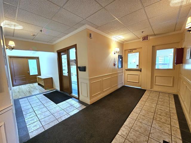 2240 Rue Montpetit Property Photo 11