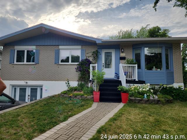 269 Rue De Chambord Property Photo 1