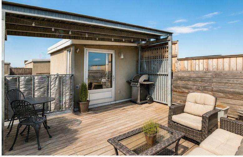 2496 Rue Rachel E., #404 Property Photo 7