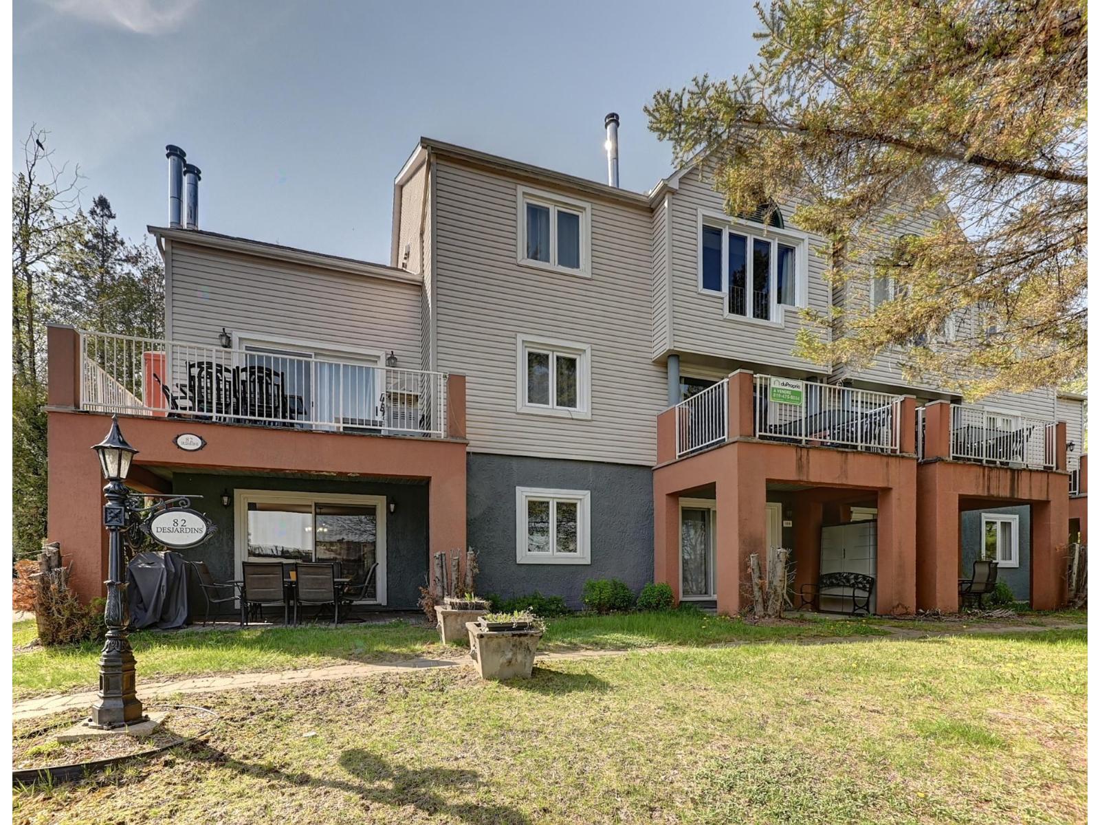 82 Rue Desjardins, 127 Property Photo 4