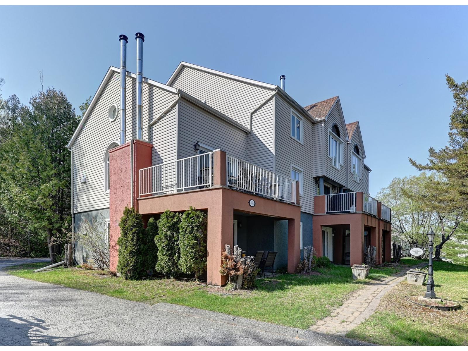 82 Rue Desjardins, 127 Property Photo 6