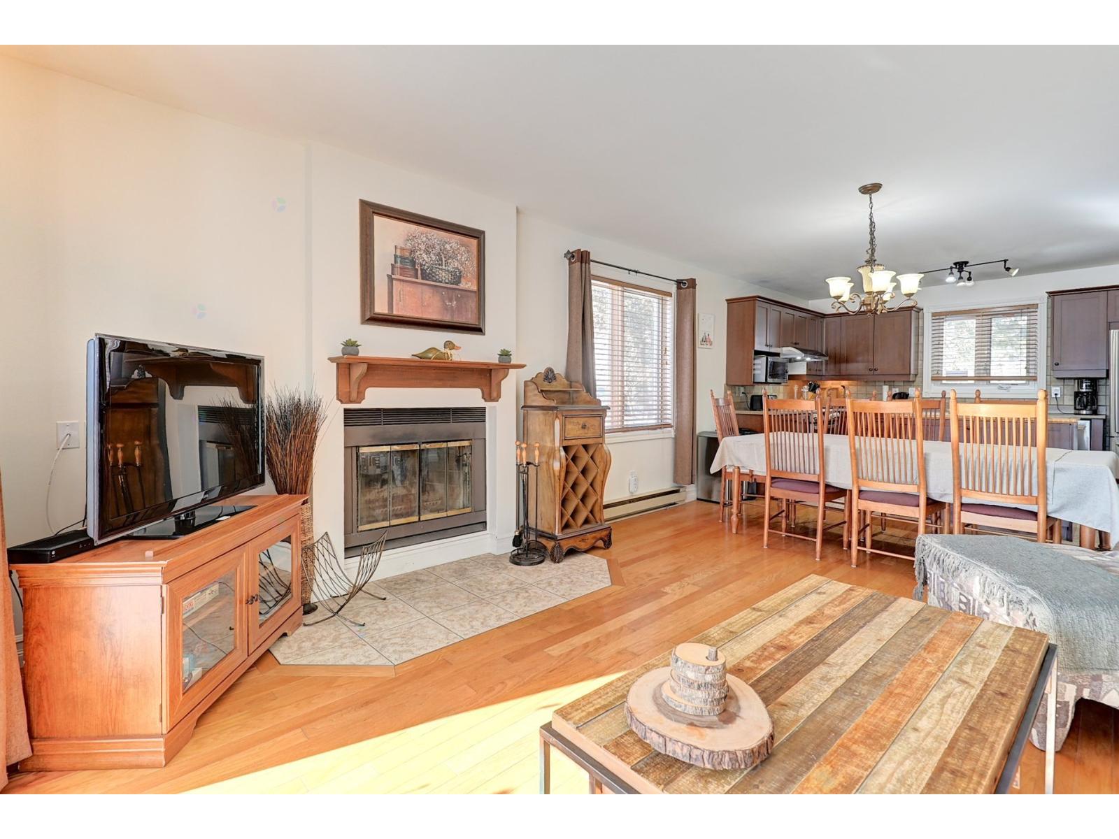82 Rue Desjardins, 127 Property Photo 10