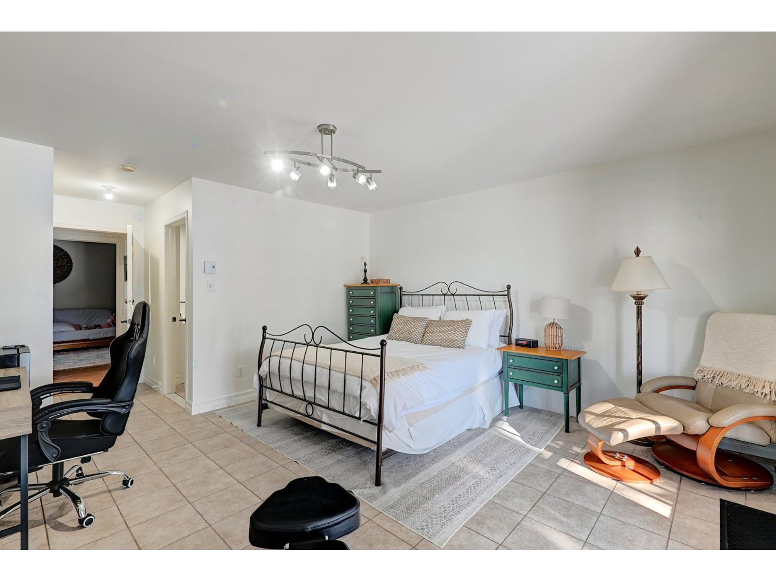 82 Rue Desjardins, 127 Property Photo 21