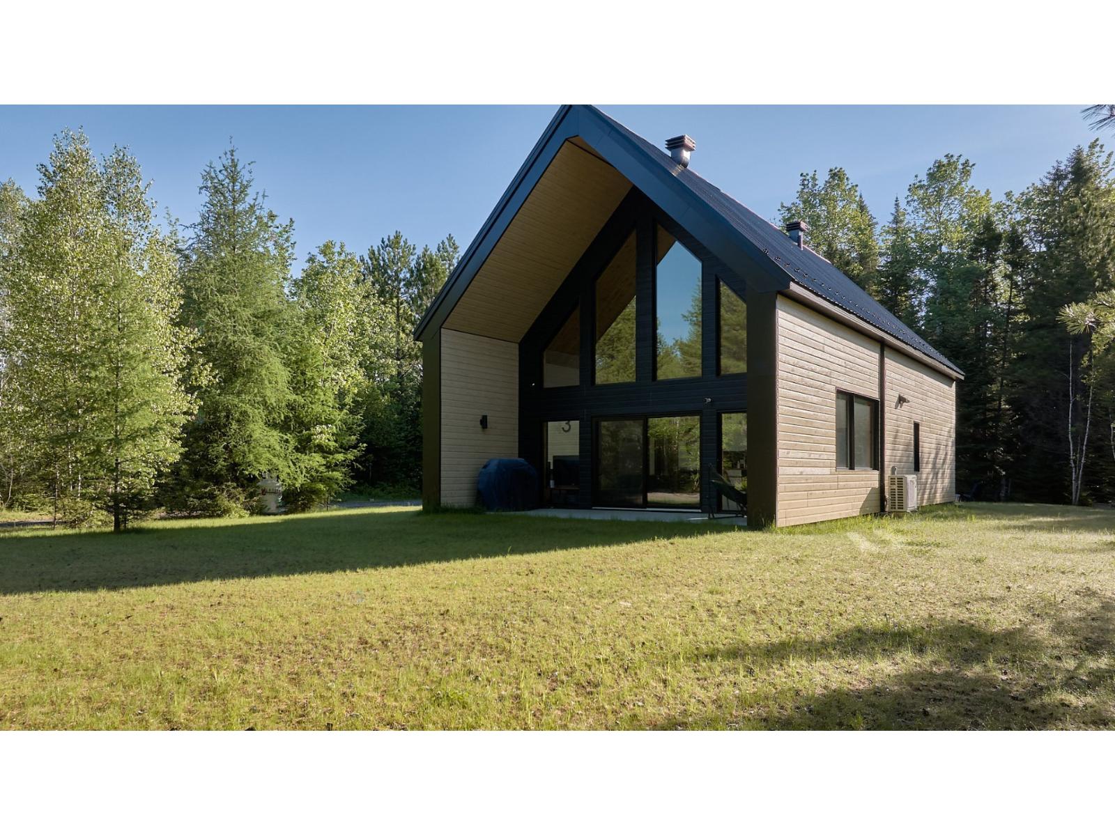3 Ch. Du Ruisseau Property Photo 2