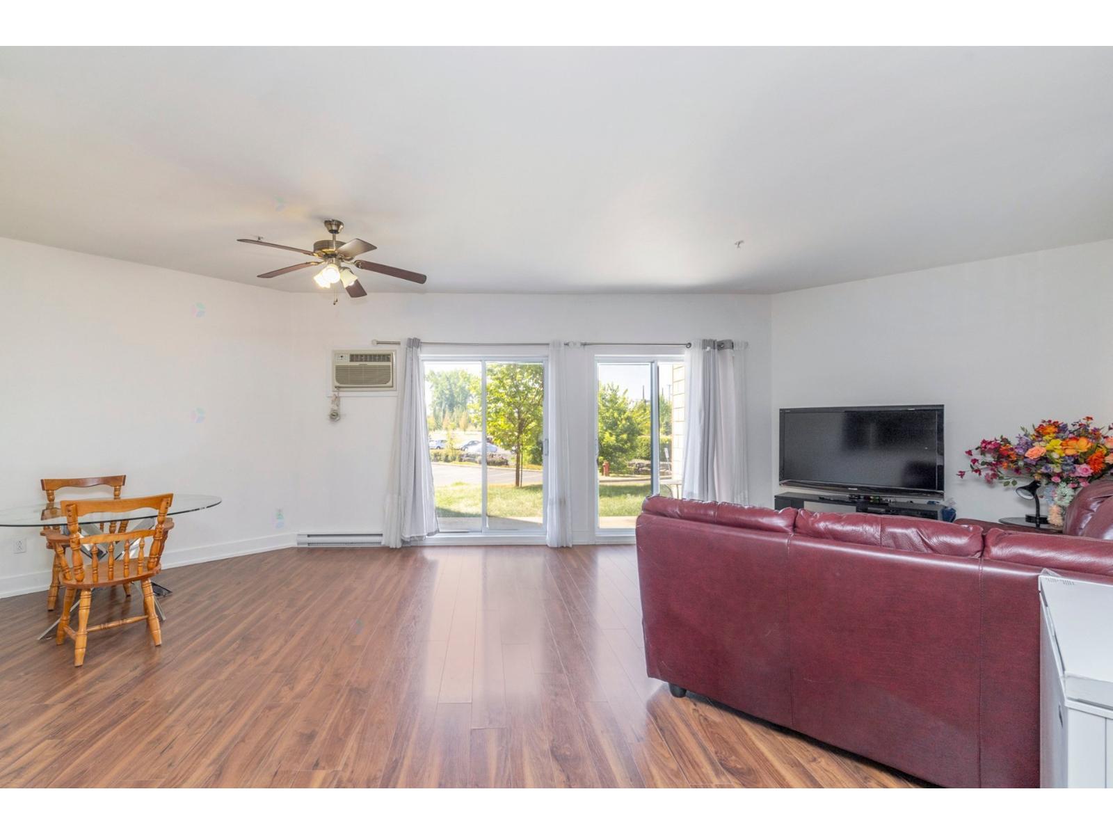 6290 Boul. Chevrier, #111 Property Photo 5