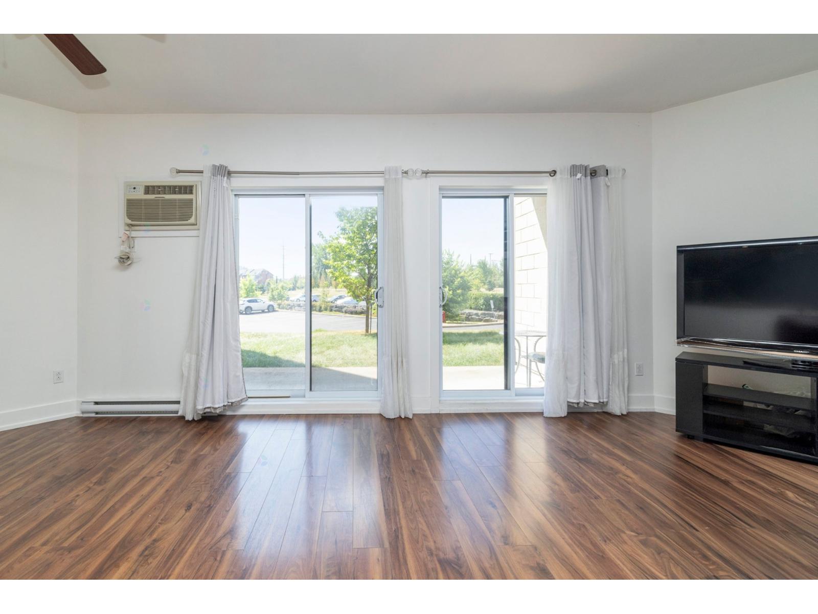 6290 Boul. Chevrier, #111 Property Photo 20