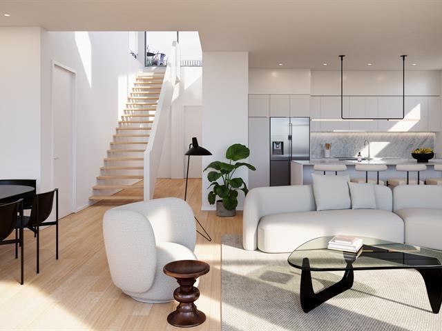 3735 Rue St-Ambroise, #300 Property Photo 1