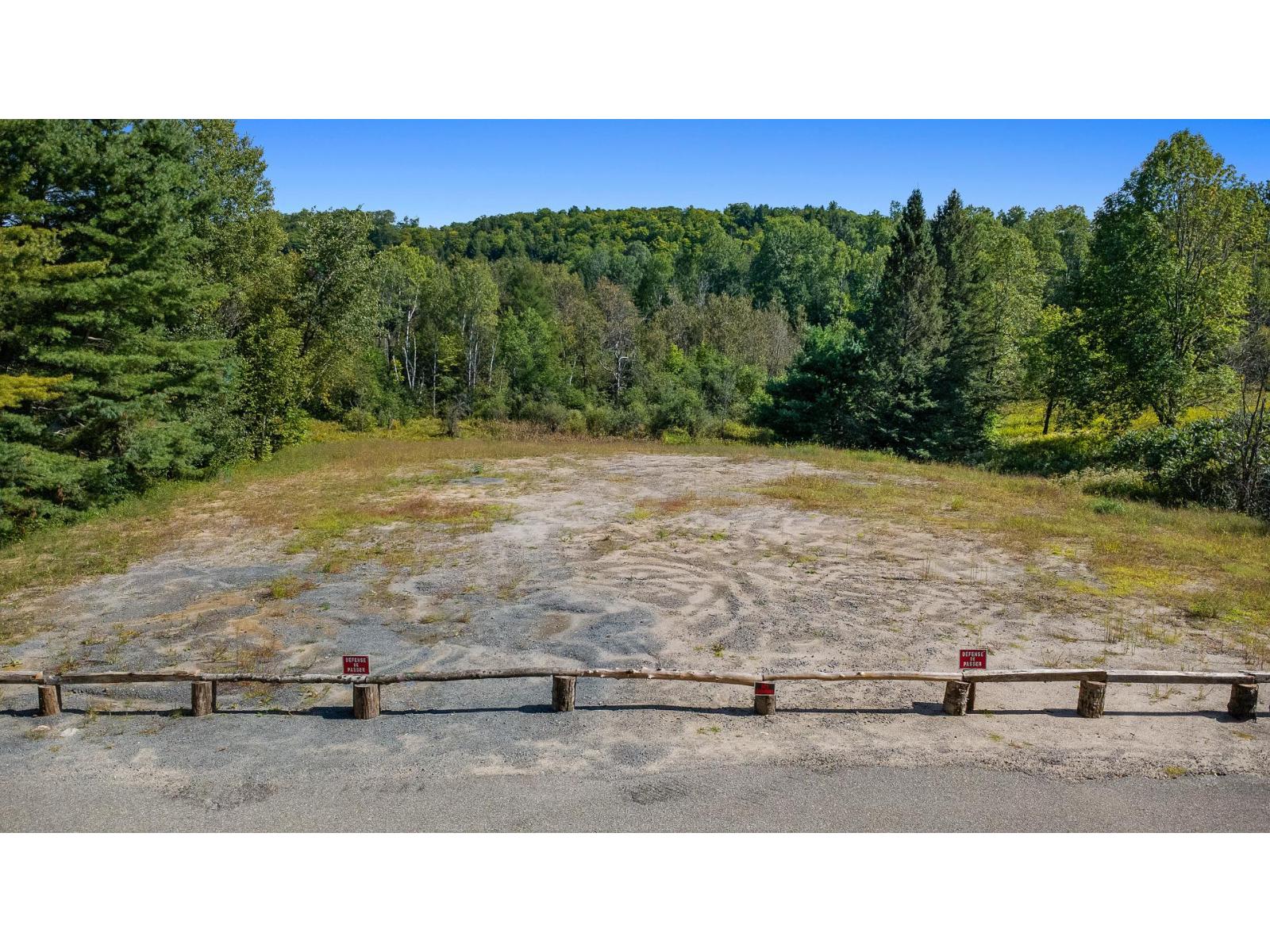 Ch. Sabourin Property Photo 4