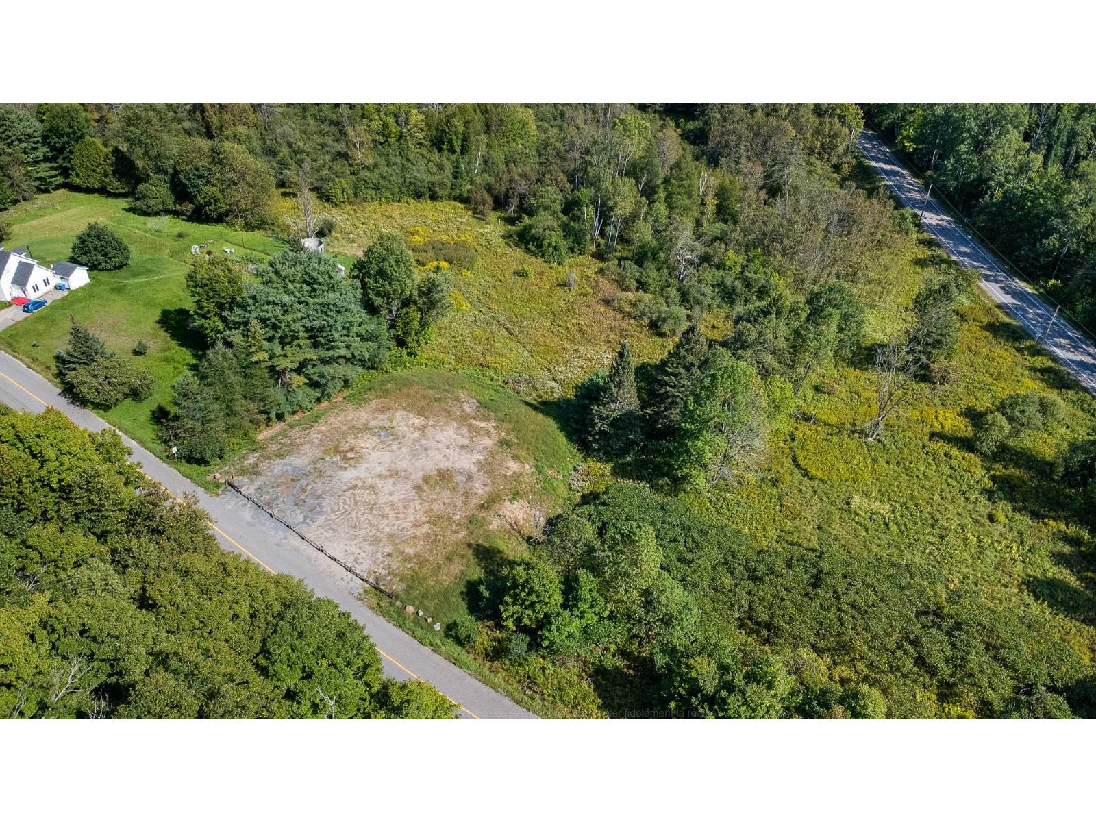 Ch. Sabourin Property Photo 7