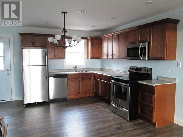 7 Thistle Street Property Photo 4
