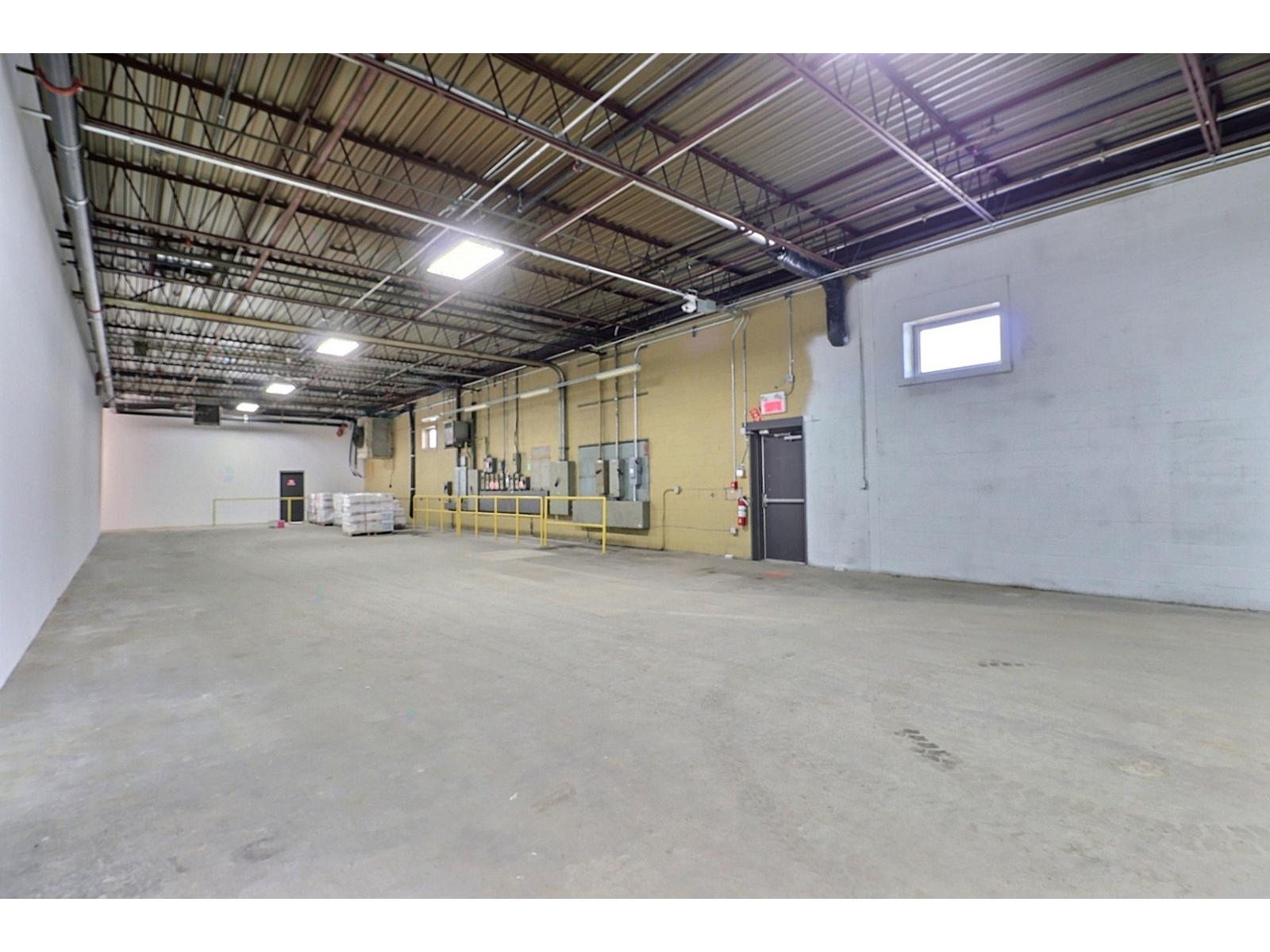 1355 Rue Lépine, #f Property Photo 4