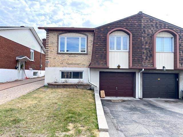 1420 Rue Hébert Property Photo 1