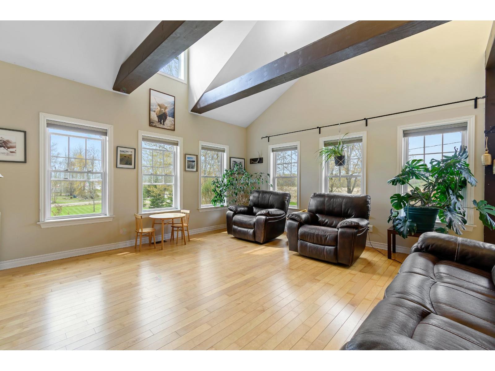 1764 Ch. Du Rubis Property Photo 8