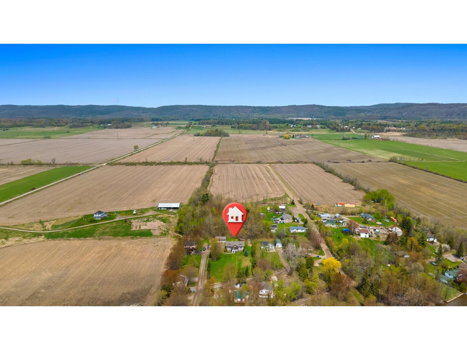 1764 Ch. Du Rubis Property Photo 53