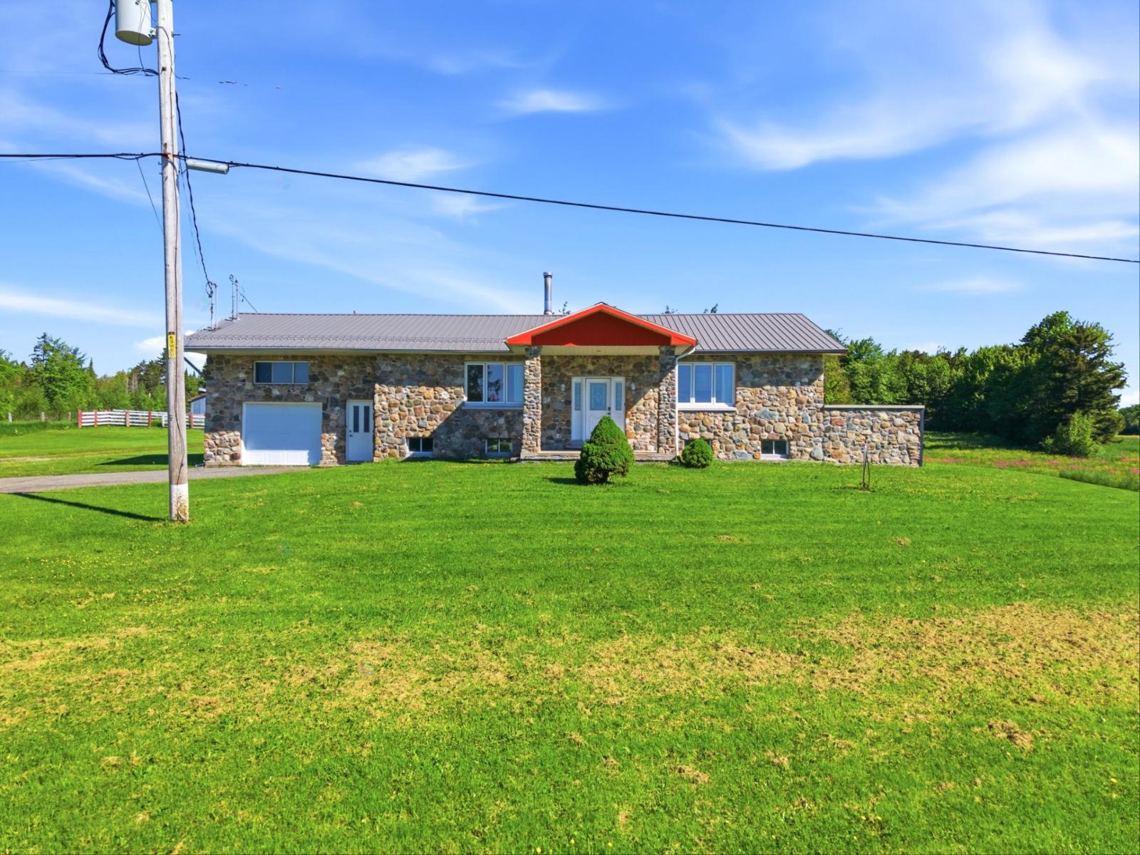 209 Ch. Lefebvre Property Photo 1