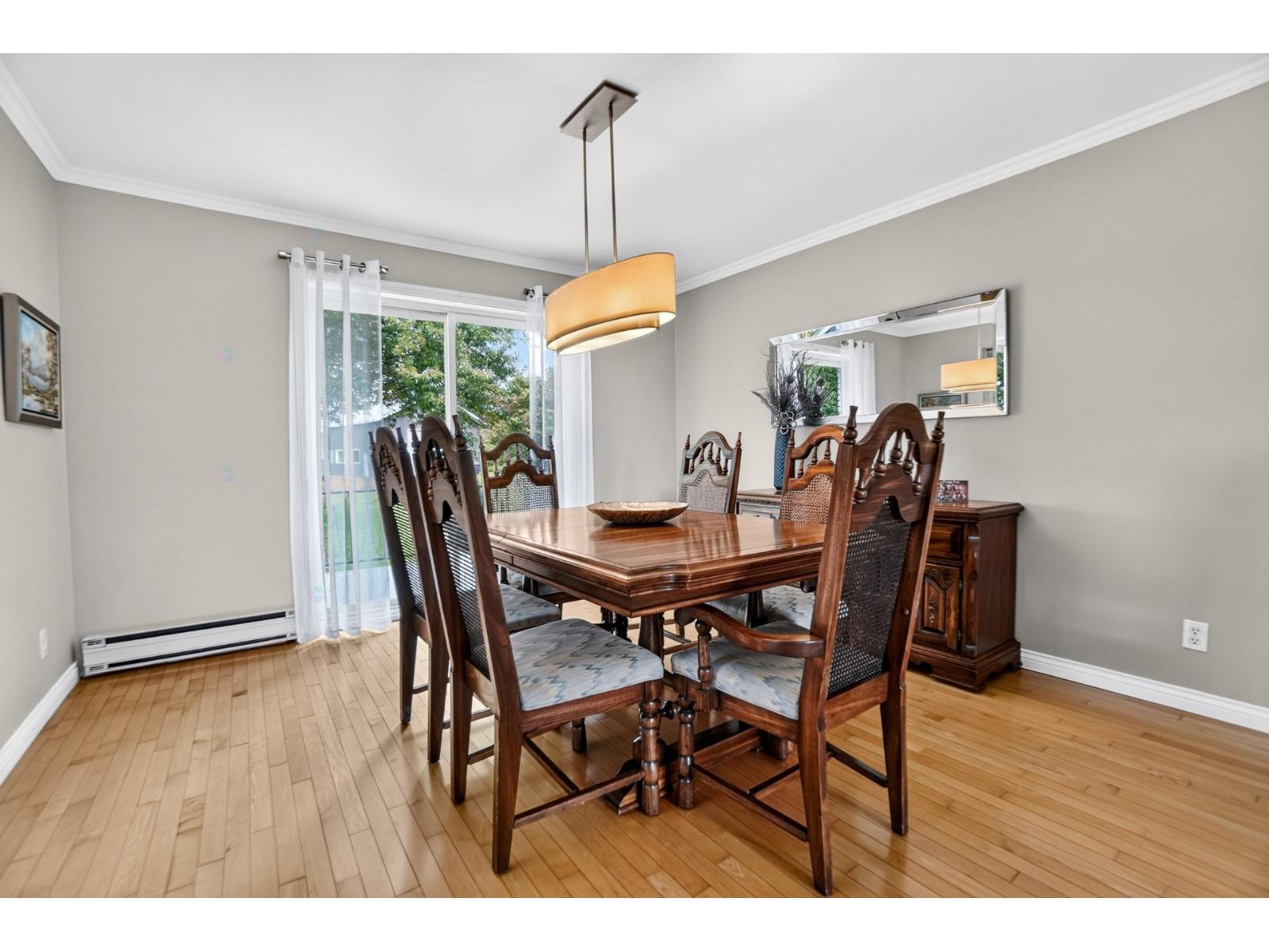 1889 Rg St-david Property Photo 8