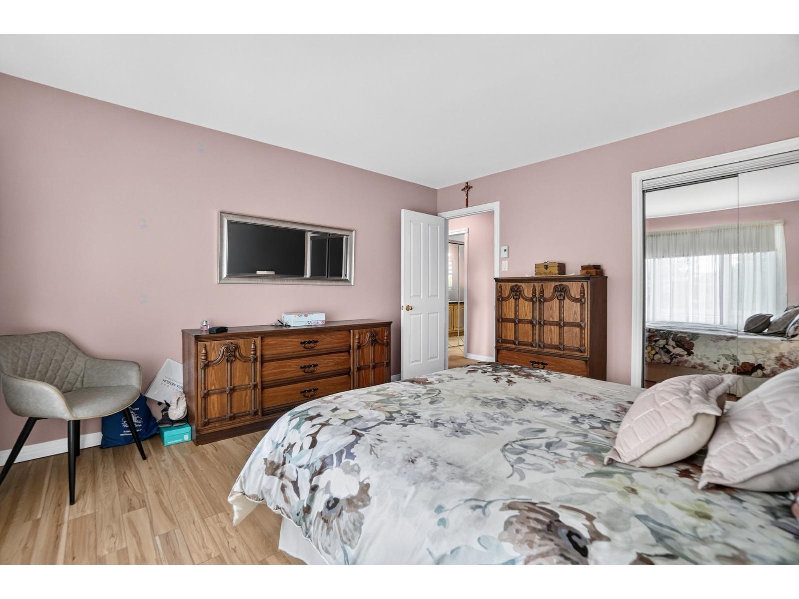 1889 Rg St-david Property Photo 14