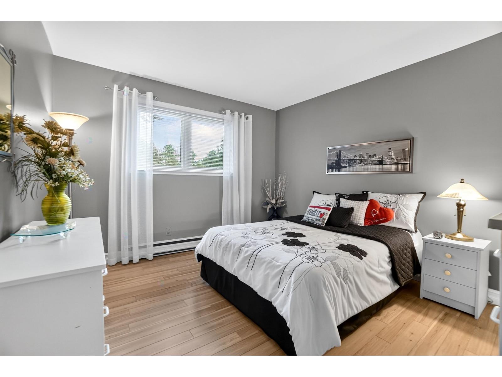 1889 Rg St-david Property Photo 16