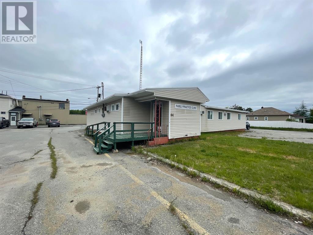 84 Memorial Avenue Property Photo 1