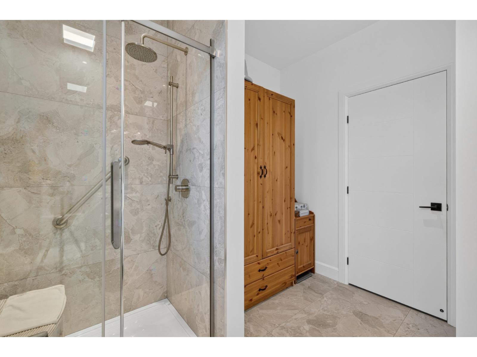 5935 Rue Alphonse Property Photo 38