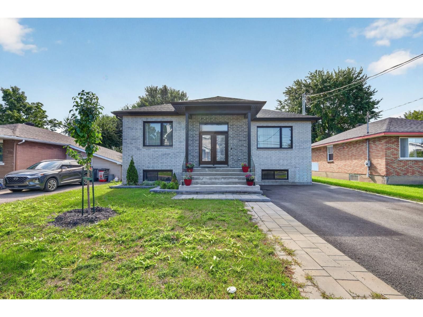 5935 Rue Alphonse Property Photo 48
