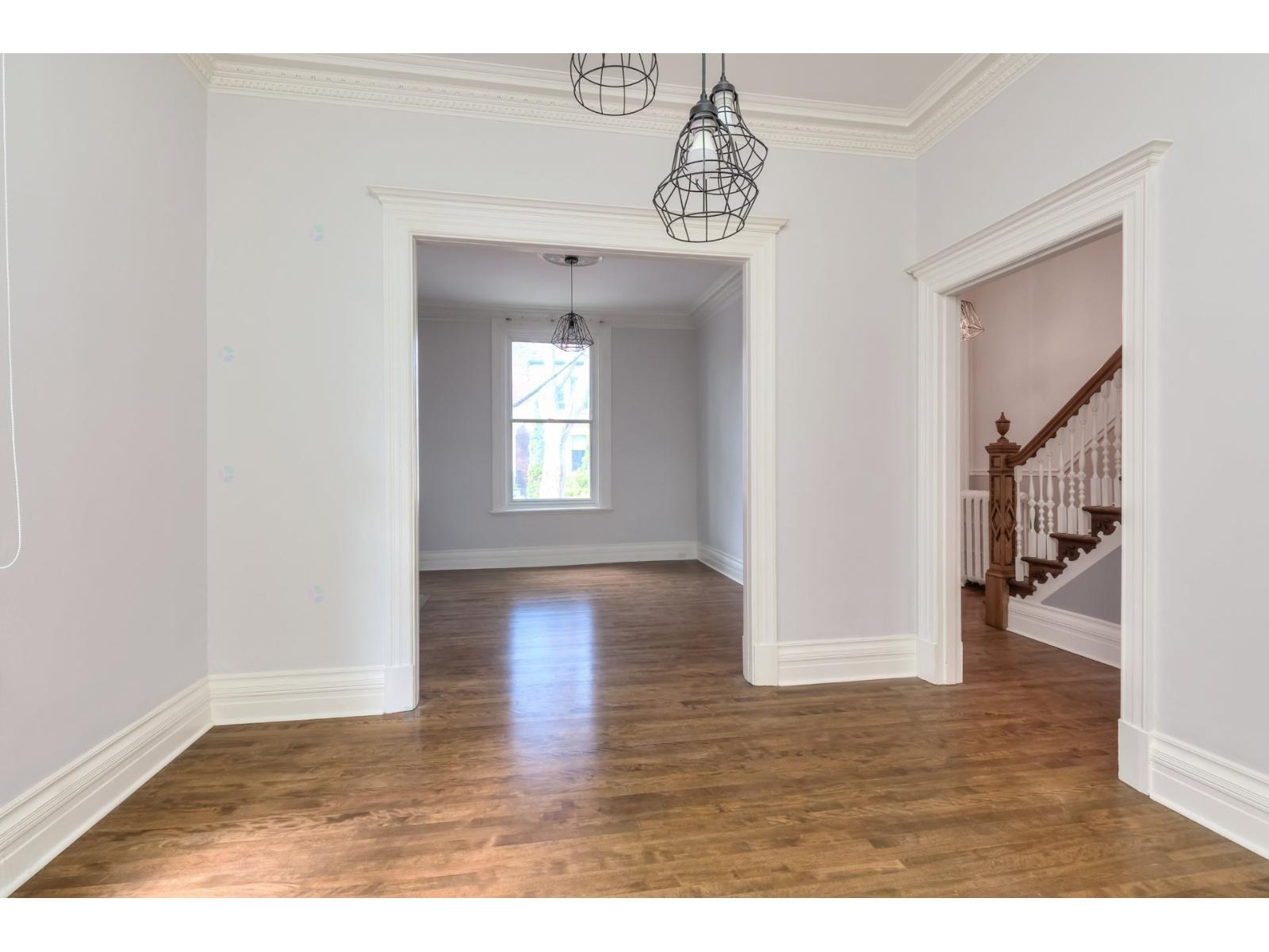 141 Av. Clandeboye Property Photo 6