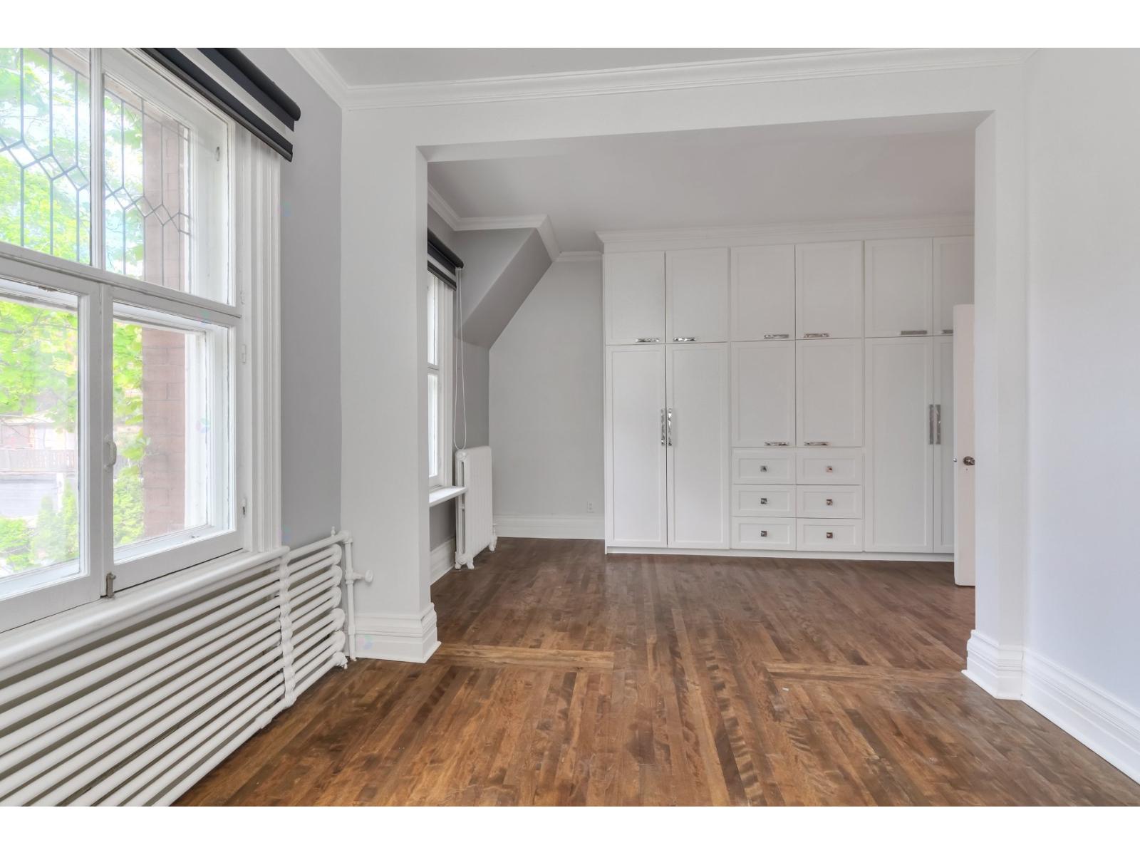 141 Av. Clandeboye Property Photo 15