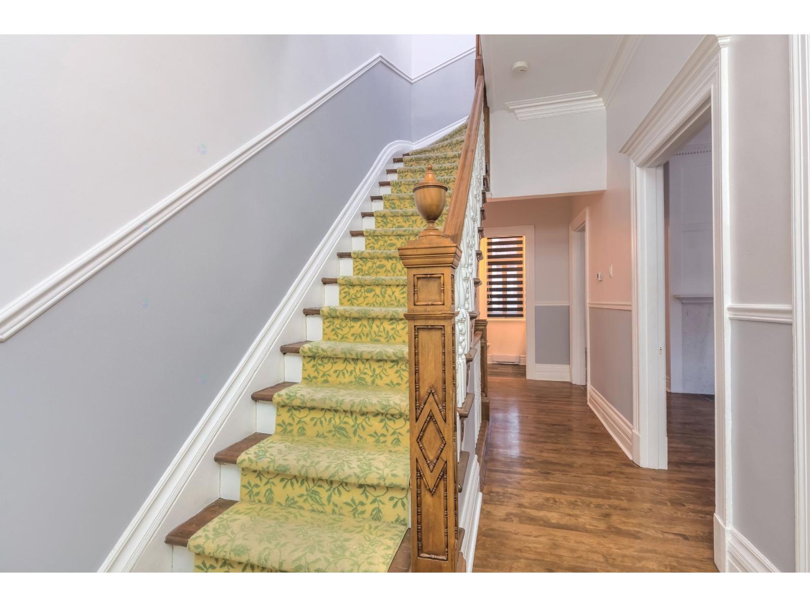 141 Av. Clandeboye Property Photo 31